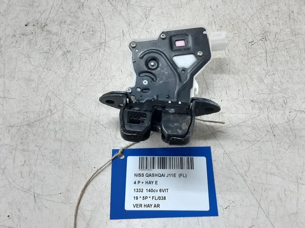 SERRURE COFFRE Nissan Qashqai (J11) (01-2013/-), Mevr. I. Hauben, Haillon arrière, Utilisé, Rue de l'Espoir 34 34
4030  GRIVEGNÉE, BE