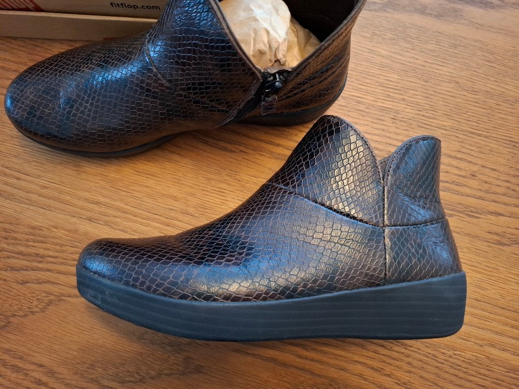 enkellaarzen fitflop 38, Bruin, FitFlop, Ophalen of Verzenden, Zo goed als nieuw