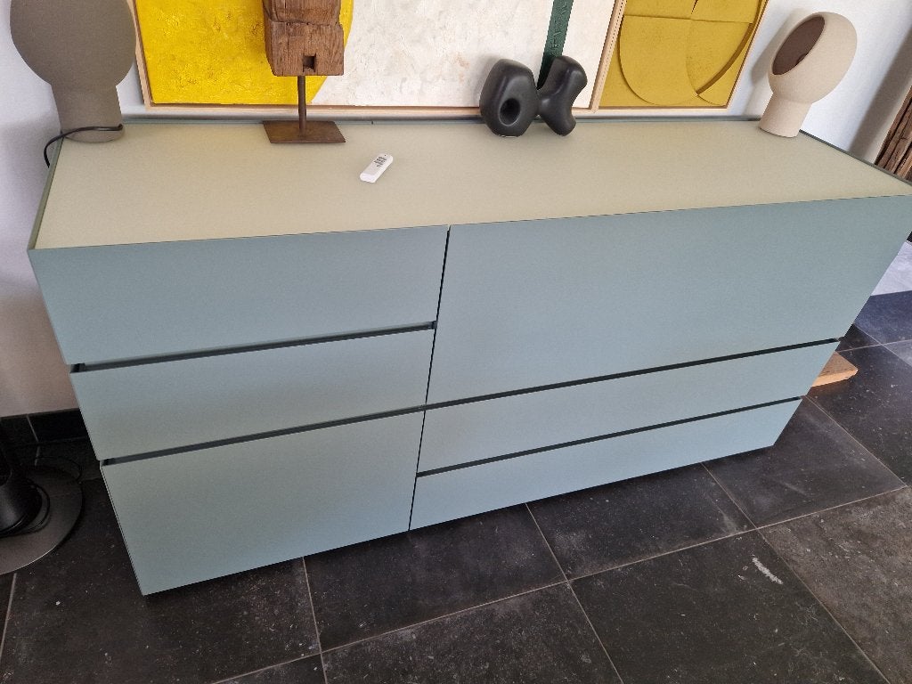 design dressoir, Huis en Inrichting, Ophalen, 150 tot 200 cm, Zo goed als nieuw, Met lade(s)