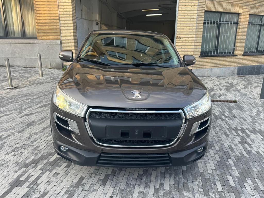 Peugeot 4008 1,8 HDi Allure Diesel année 2012  km216000, Euro 5, Bedrijf, Te koop, Handgeschakeld