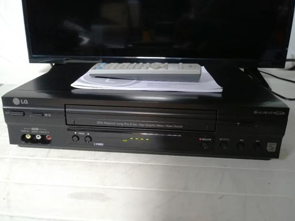 LG LV5000 HiFi stereo 6-kops videorecorder, Ophalen of Verzenden, Zo goed als nieuw, VHS-speler of -recorder
