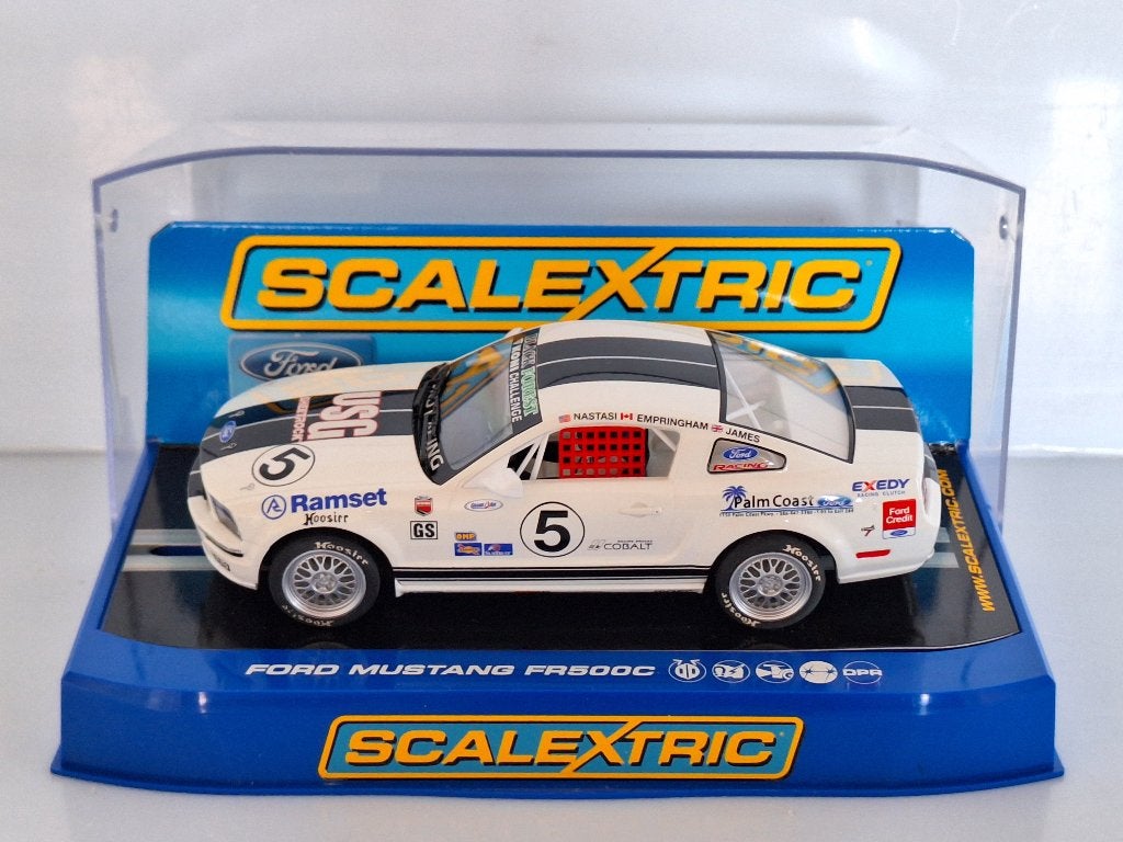 Scalextric Ford Mustang #5 FR 500C C2774 Digital Voorbereid, Kinderen en Baby's, Speelgoed | Racebanen, Nieuw, Racebaan, Elektrisch