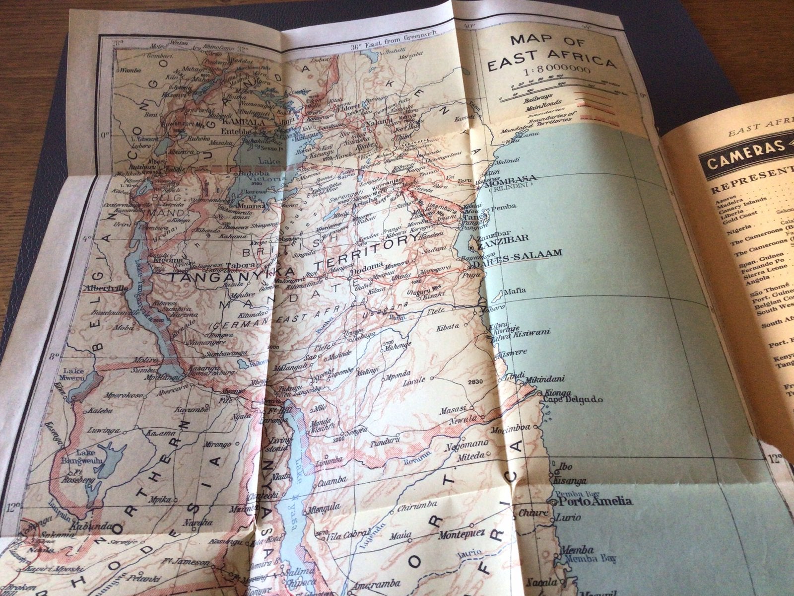 Handbook africa, Antiek en Kunst, Ophalen of Verzenden