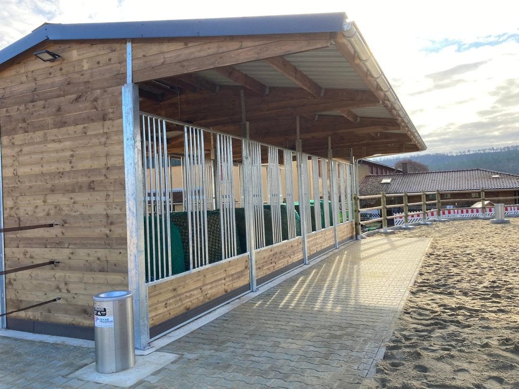 Hooiruif voor weide & paddock | Robuuste Paardenhooiruif, Opfok