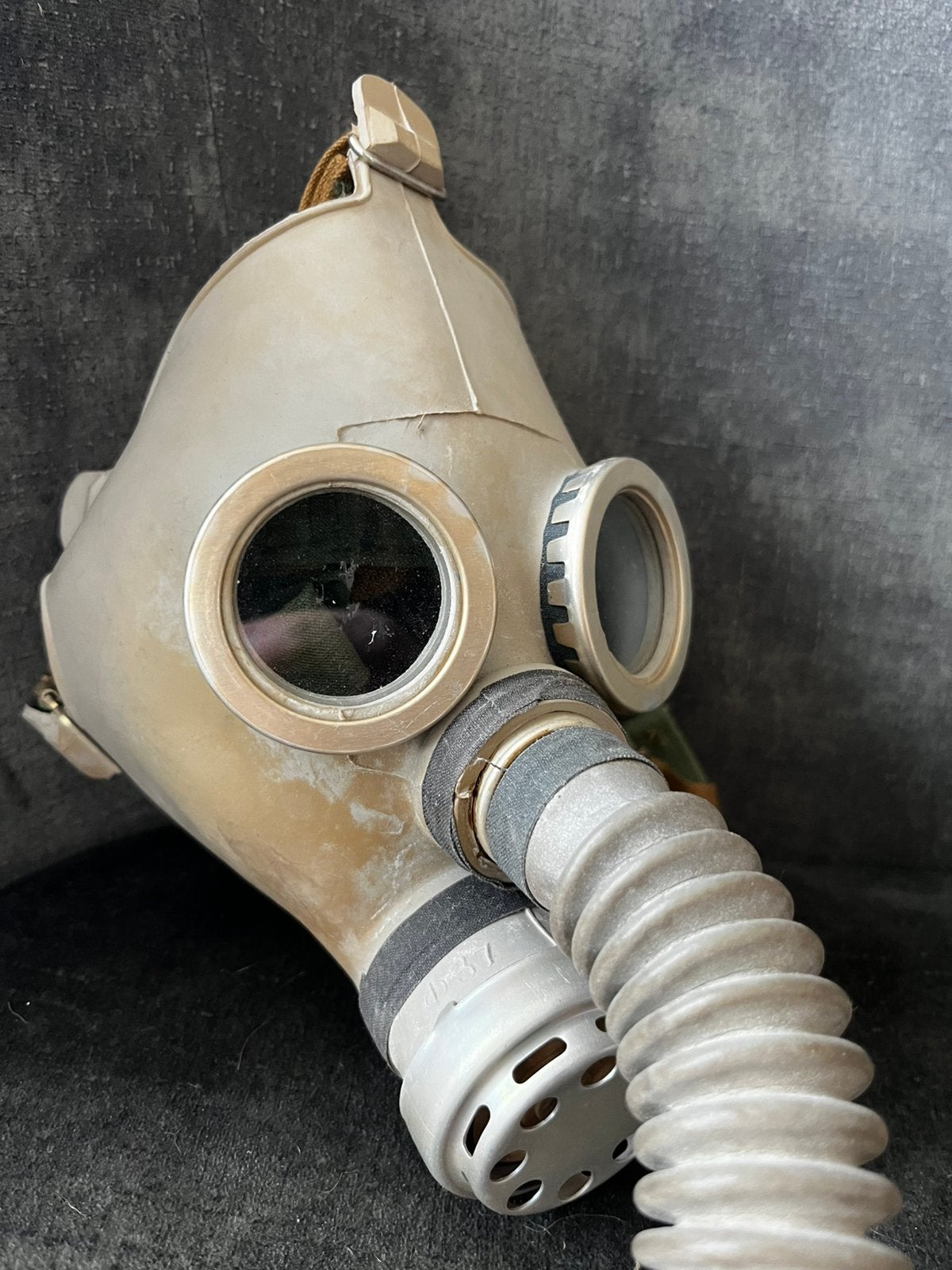 Vintage jaren 50-80 sovjet gasmasker, Ophalen of Verzenden, Overige soorten, Overige typen