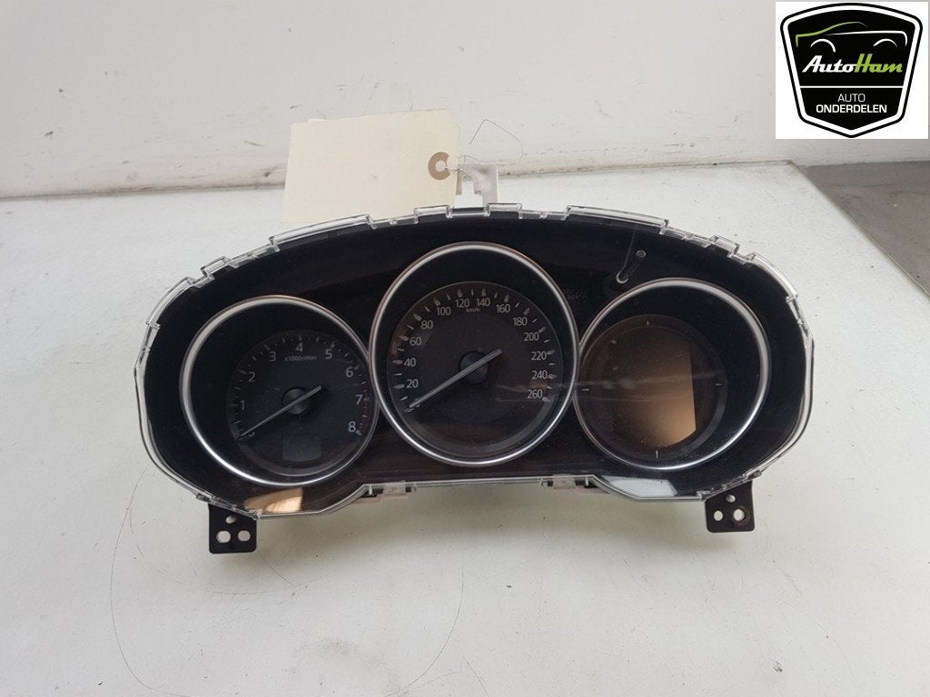 INSTRUMENTS DE BORD Mazda 6 SportBreak (GJ / GH / GL), Hitdorfer Straße 73
51371  Leverkusen, DE, Mazda, Utilisé, Info@mazda.de