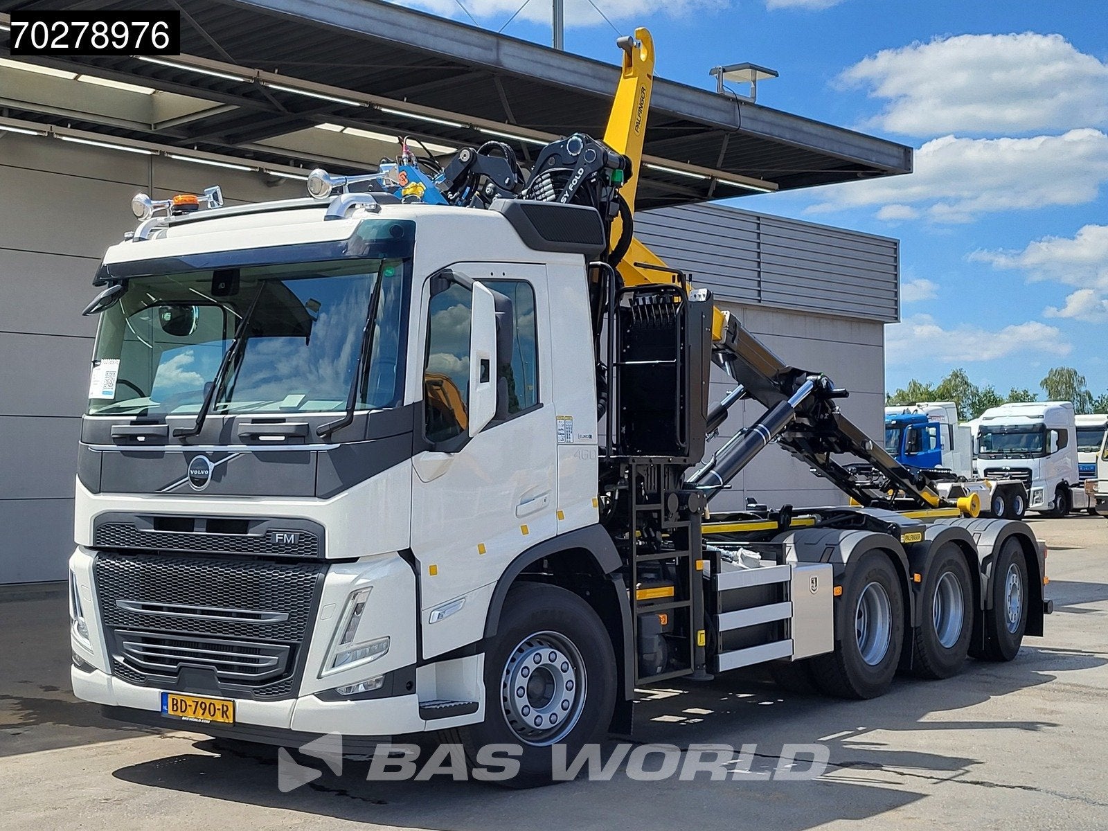 Volvo FM 460 8X4 NEW NL-Truck! Palfinger Epsilon Q200Z 95TR, Autos, Camions, 460 ch, Achat, Euro 6, Entreprise
