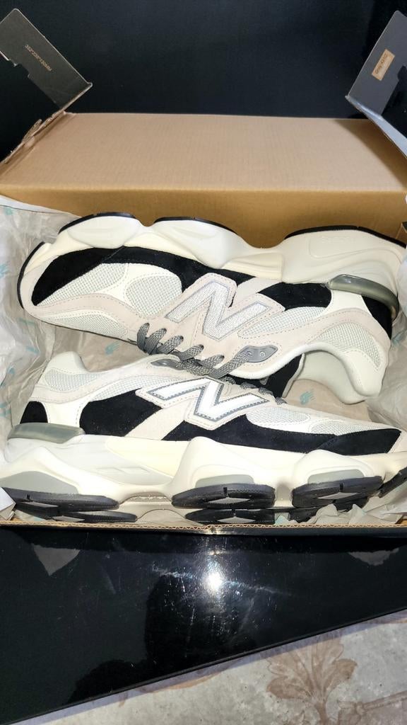 New Balance 9060 neuve, Vêtements | Hommes, Chaussures, Neuf, Enlèvement ou Envoi, New balance, Blanc