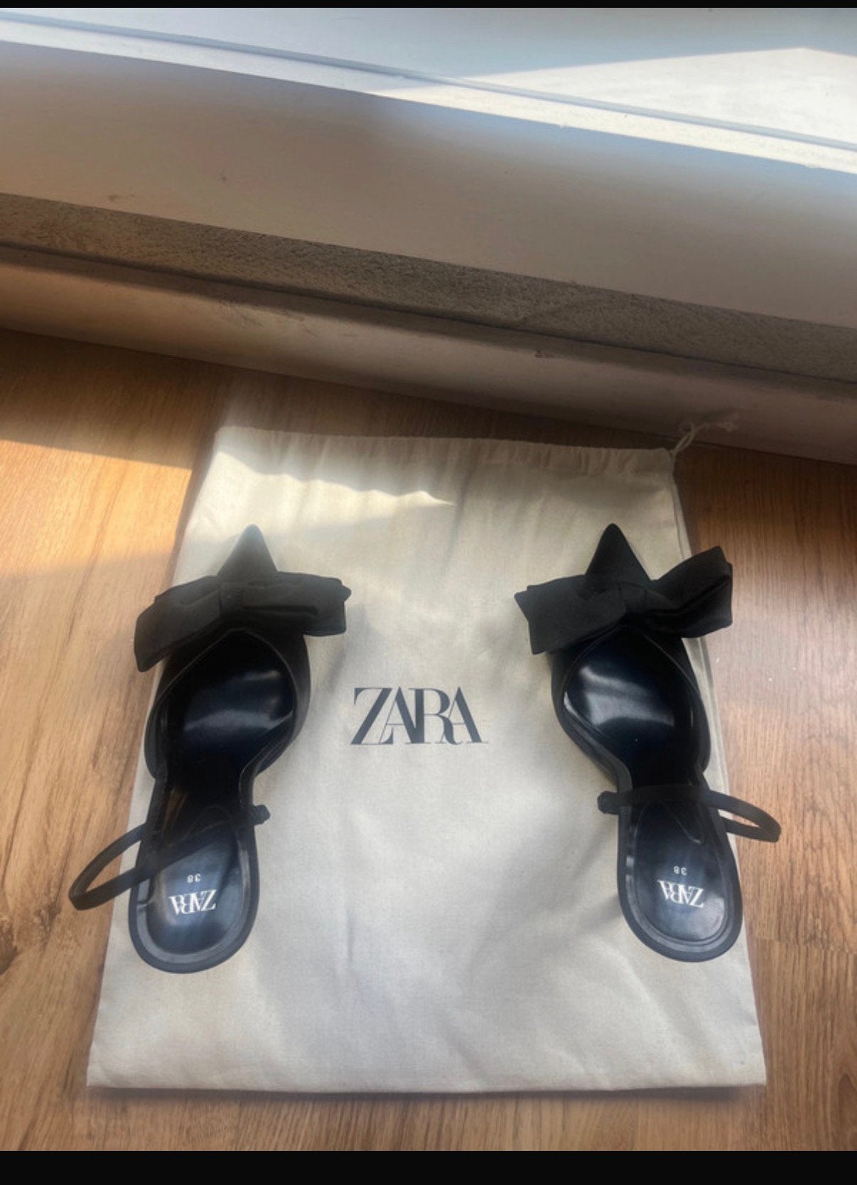 Escarpins Zara a noeud noir, Vêtements | Femmes, Enlèvement ou Envoi, Escarpins, Comme neuf, Noir