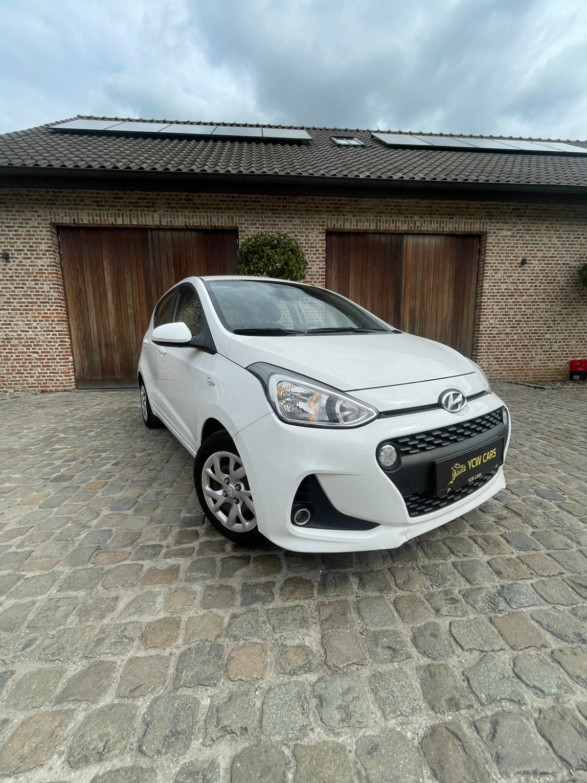 Hyundai i10 1.1 Essence Climatisée 2017, Autos, Achat, Entreprise, Boîte manuelle, 5 portes