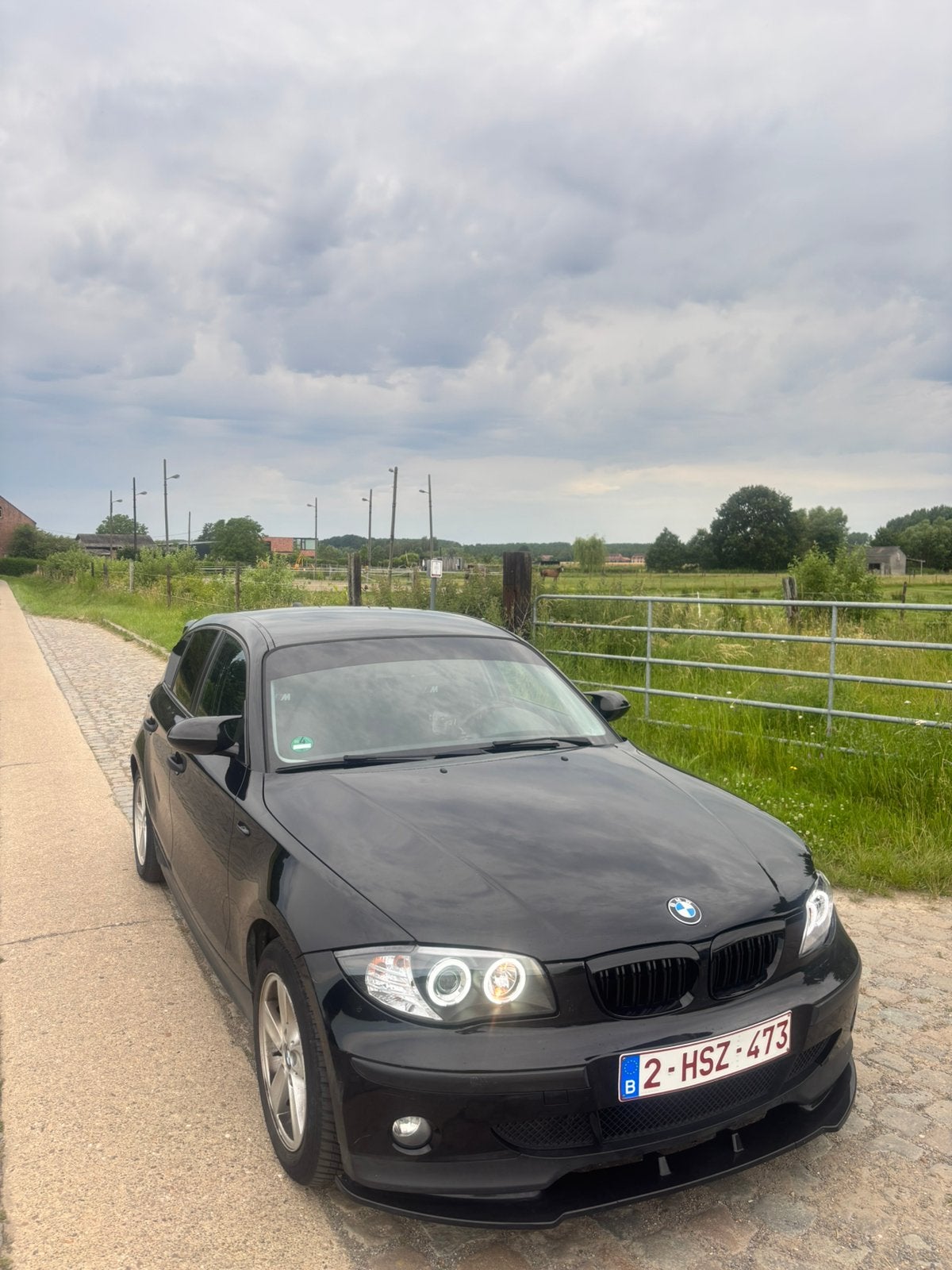BMW 116i E87 (M LOOK), 90 kW, Euro 5, 1280 kg, 5 portes