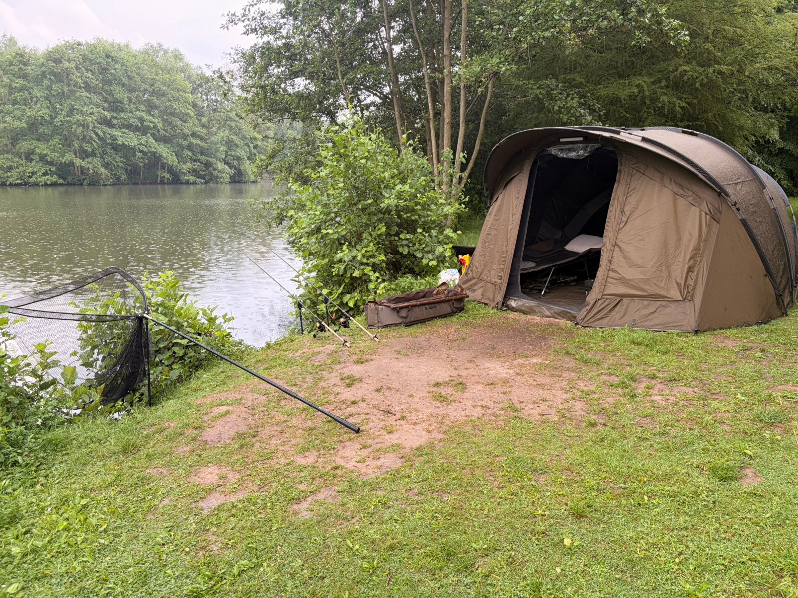 Fox voyager bivvy + inner dome, Watersport en Boten, Hengelsport | Karpervissen, Ophalen, Zo goed als nieuw