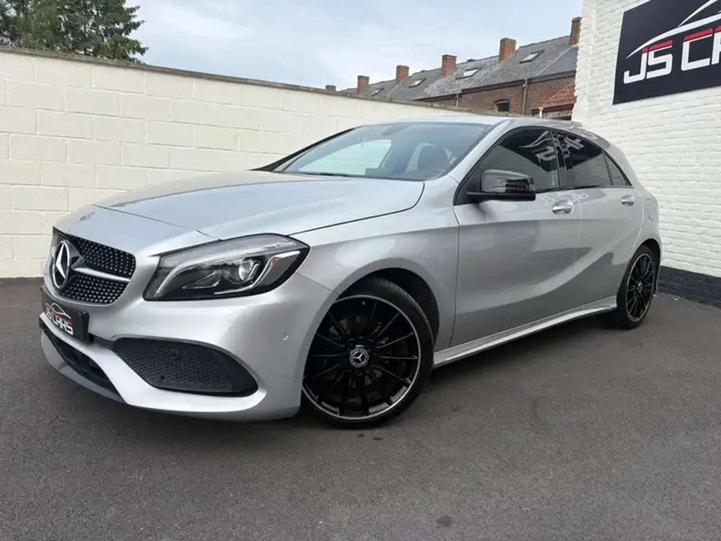 Mercedes-Benz A-CLASS 180 d*GPS*PDC*FRONT ASSIST*LED*SIEGES, Autos, Achat, Euro 6, Entreprise, Alcantara