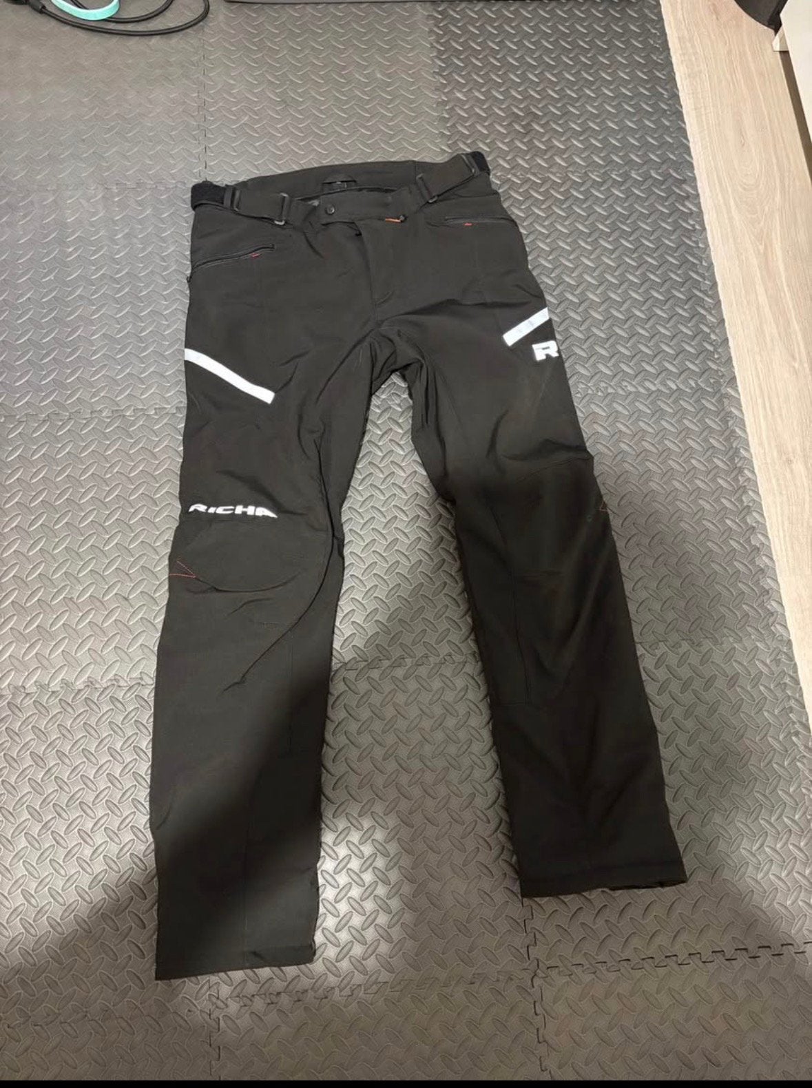 Richa softshell motobroek XL ( 1x gebruikt ), Enlèvement, Comme neuf
