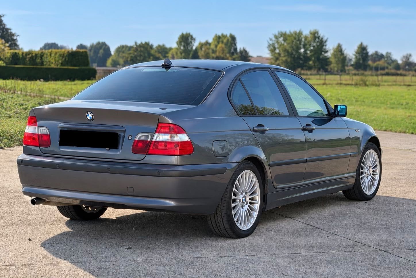 BMW 318i Facelift – 2002 – Benzine – 199.000 km, Auto's, Stof, https://public.car-pass.be/vhr/9b401732-a5b1-4a86-b14c-ca9df4e34ea7