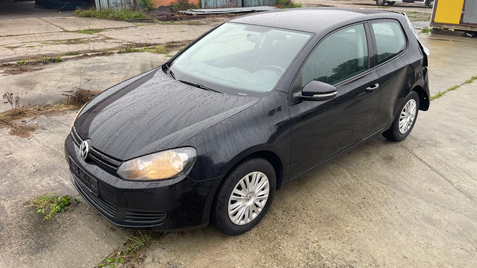 VOLKSWAGEN Golf 6 - Essence euro 5 - voiture endommagée, Euro 5, Achat, Entreprise, Boîte manuelle