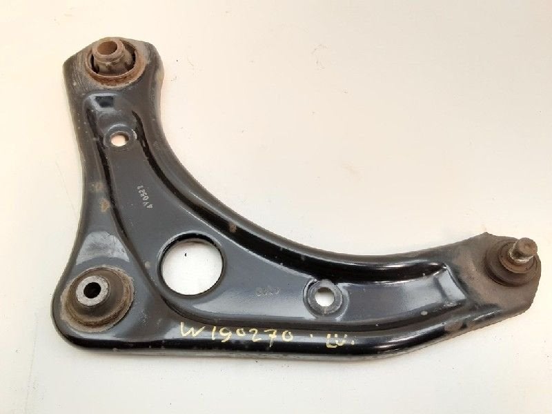 BRAS DE SUSPENSION AVANT GAUCHE INFERIEUR Micra (K13), Utilisé, Nissan