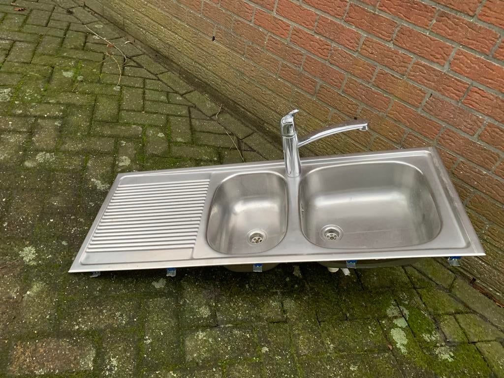Dubbele spoelbak met keramische kraan, Huis en Inrichting, Keuken | Keukenelementen, Ophalen, Zo goed als nieuw