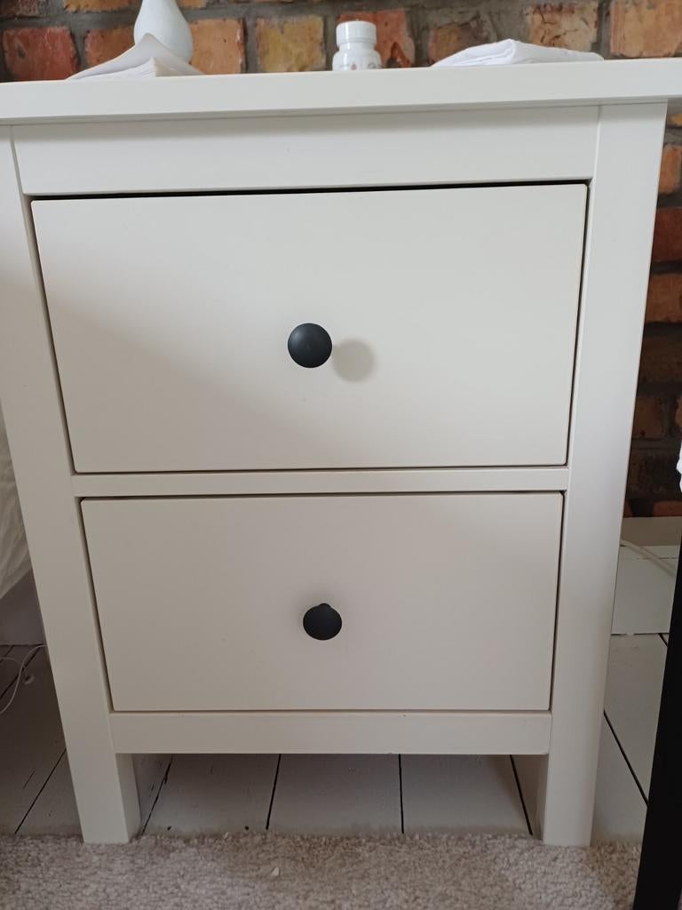 2 Nachtkastjes wit Ikea te koop, Ophalen