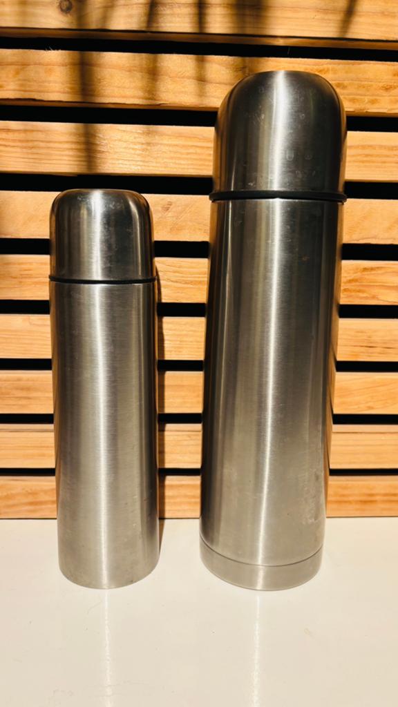 Thermos deux tailles a Vendre, Huis en Inrichting, Keuken | Keukenbenodigdheden, Ophalen, Zo goed als nieuw