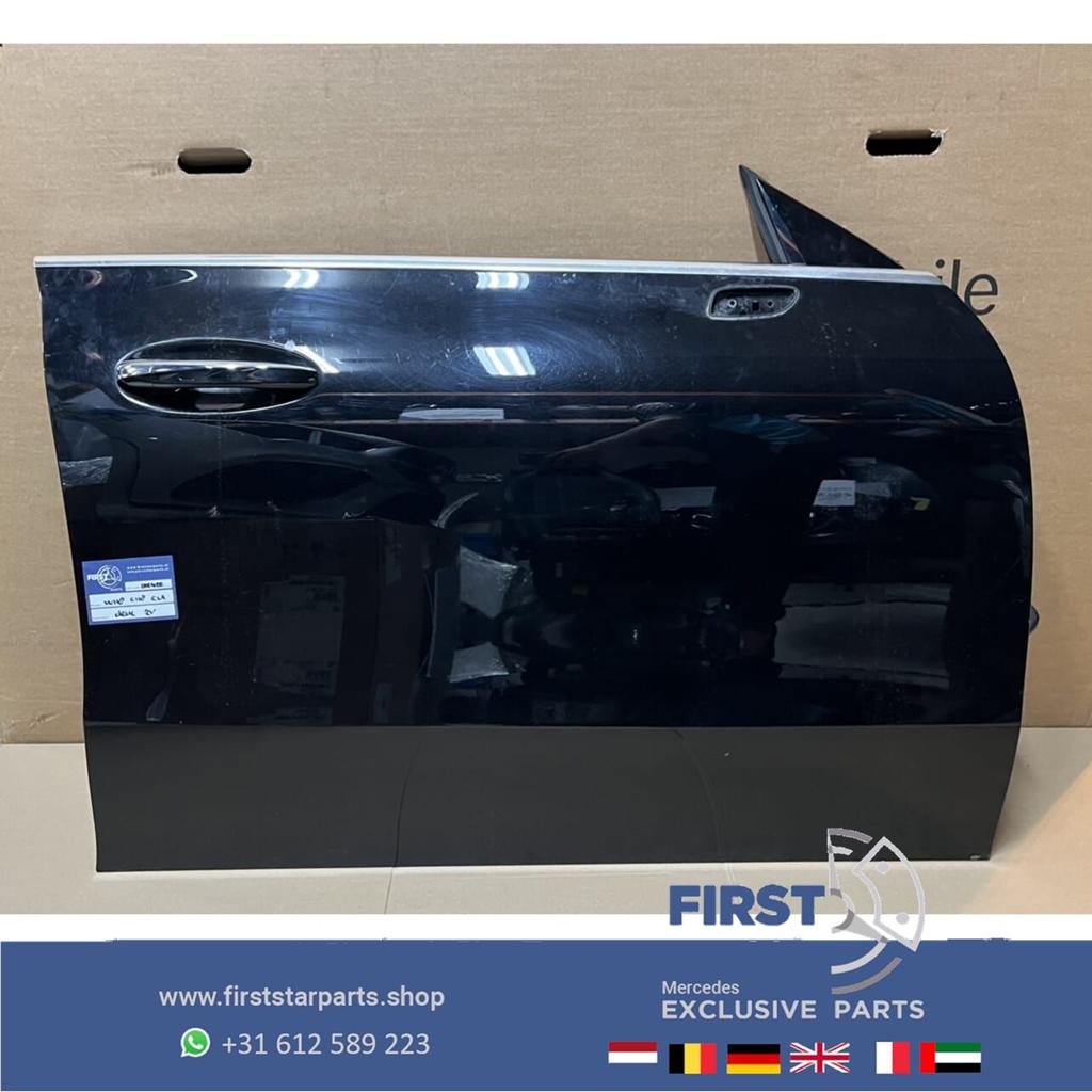 W118 C118 X118 CLA DEUR PORTIER ZWART COMPLEET RECHTS VOOR M, Utilisé, Droite, Porte, -