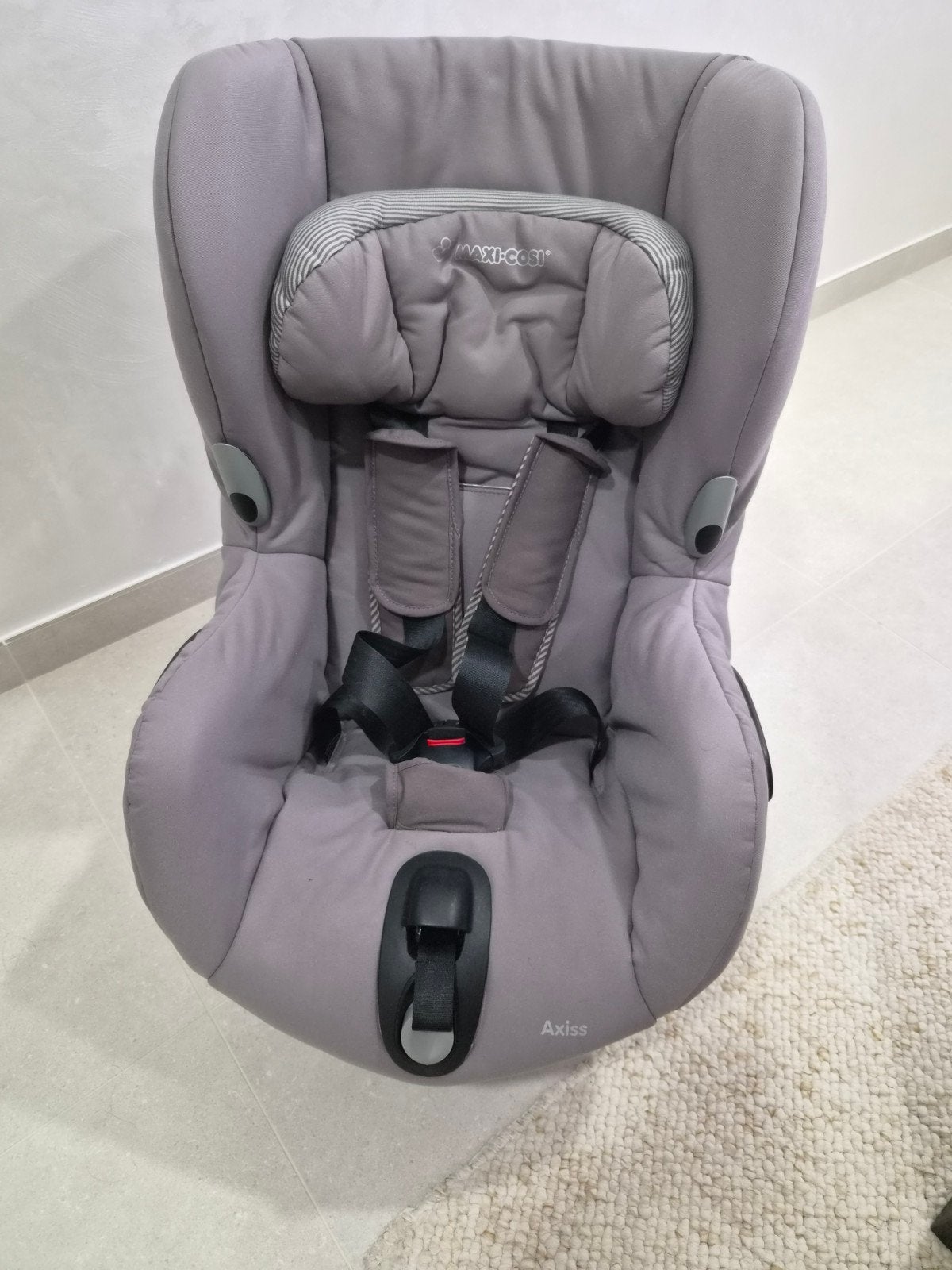 Maxi cosi axiss