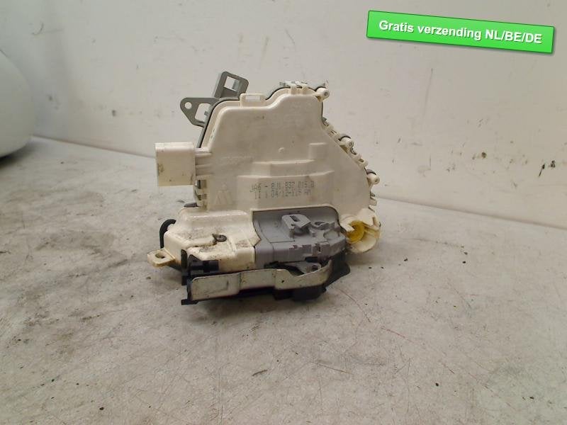 SERRURE DE PORTE AVANT GAUCHE A4 Avant (B8) (8J1837015D), Auto-Union-Straße  1,
85057  Ingolstadt, DE, Gauche, Info@audi.de, Audi