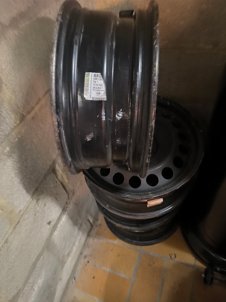 Jantes tôle Opel 16'’ – 5x110 + enjoliveurs, Autos : Pièces & Accessoires, Pneus hiver, 16 pouces, Enlèvement, Utilisé