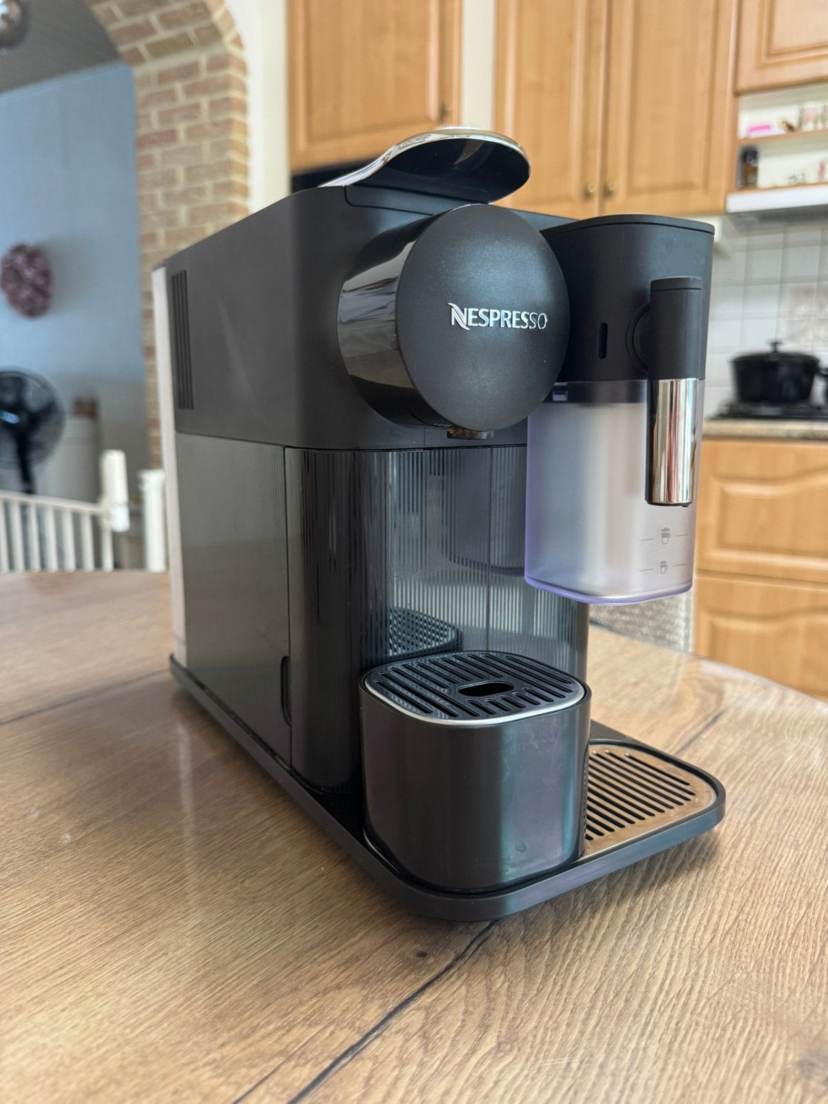 Délonghi koffiemachine, Elektronische apparatuur, Ophalen, Gebruikt, 10 kopjes of meer, Koffiemachine