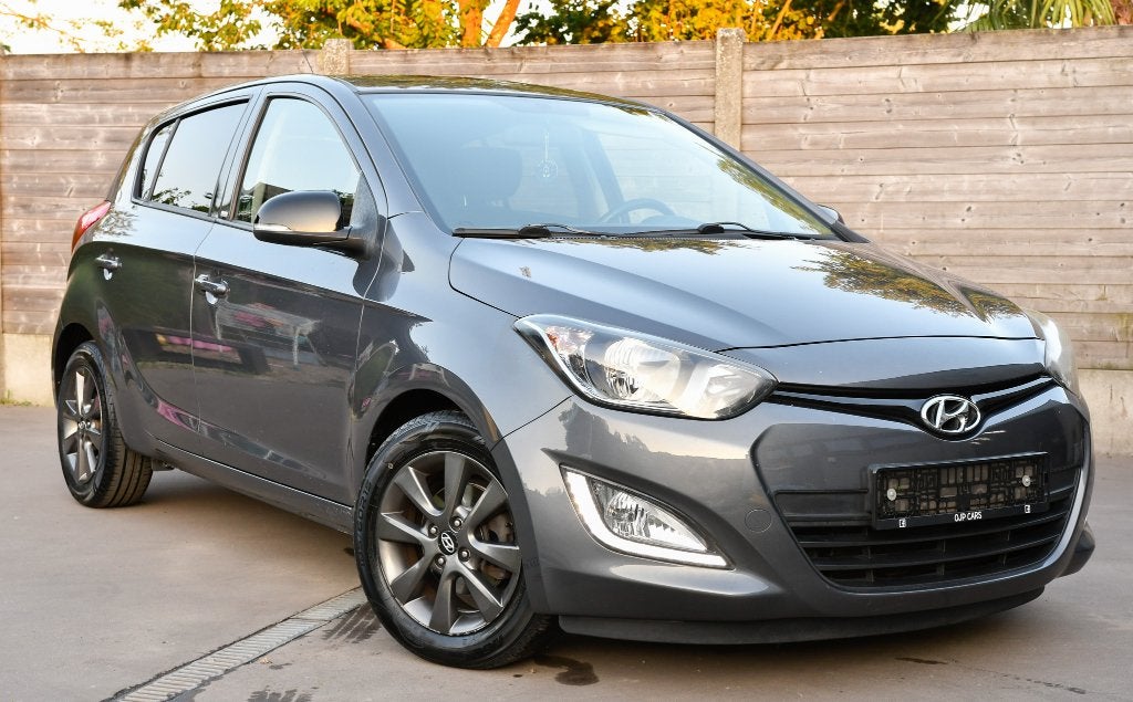 Hyundai i20 1.2i Go*Led*AC*Full*, Argent ou Gris, Achat, Euro 6, Entreprise