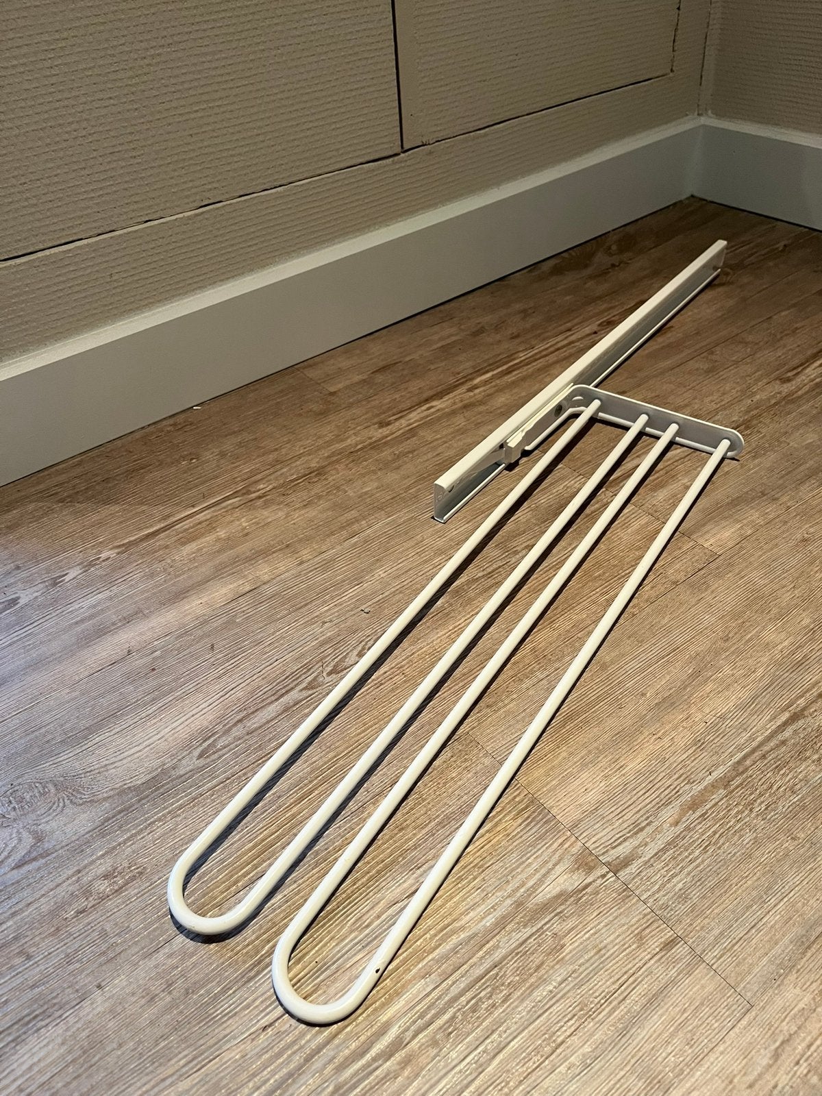 Handdoekenrekje uitschuifbaar, Huis en Inrichting, Ophalen, Zo goed als nieuw