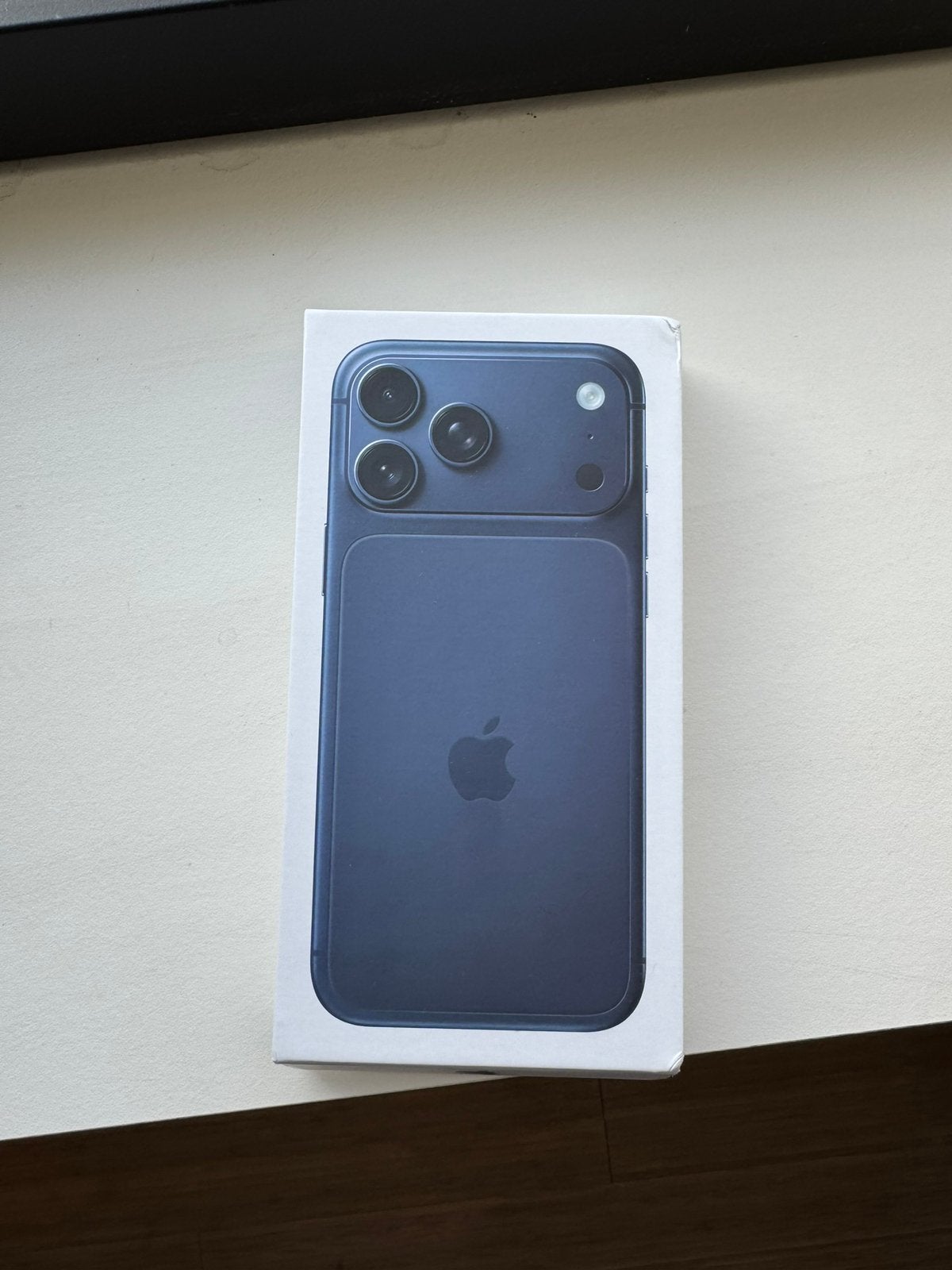 Iphone 17 pro max 1tb, Blauw, Ophalen of Verzenden, Met simlock, IPhone 17 Pro Max
