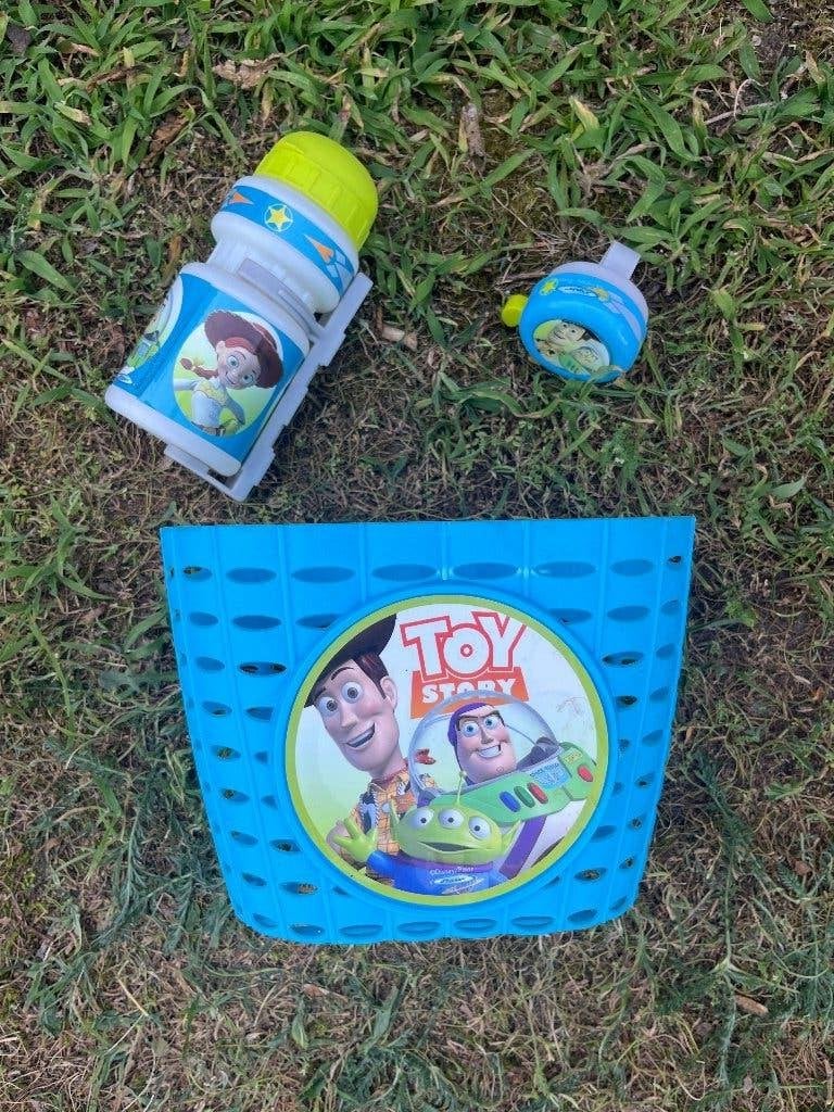 Toy Story fietsmandje en drinkfles en fietsbel voor €5, Ophalen of Verzenden, Zo goed als nieuw, Fietsmand