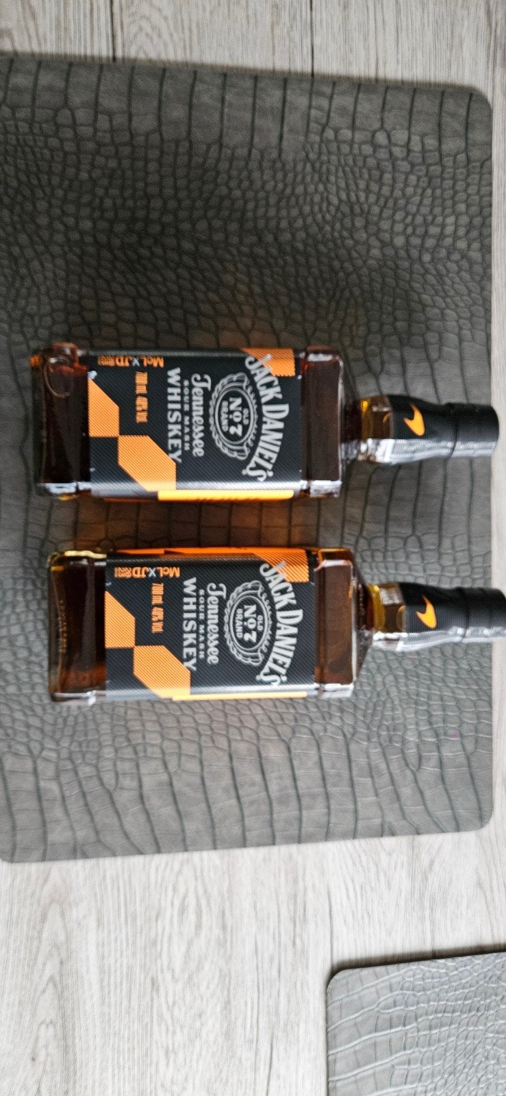 2 bouteille jack daniels, Collections, Vins, Enlèvement