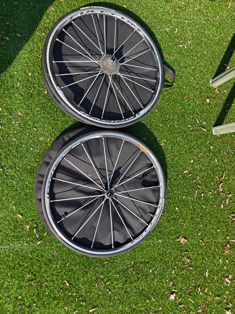 Fulcrum racing 1 met dura ace 10sp, Ophalen