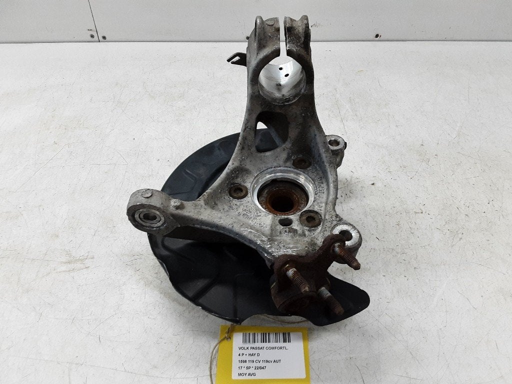 MOYEU DE ROUE AVANT GAUCHE Passat (3G2) (5Q0407257), Volkswagen, Volkswagen AG, Utilisé, Kundenbetreuung@volkswagen.de