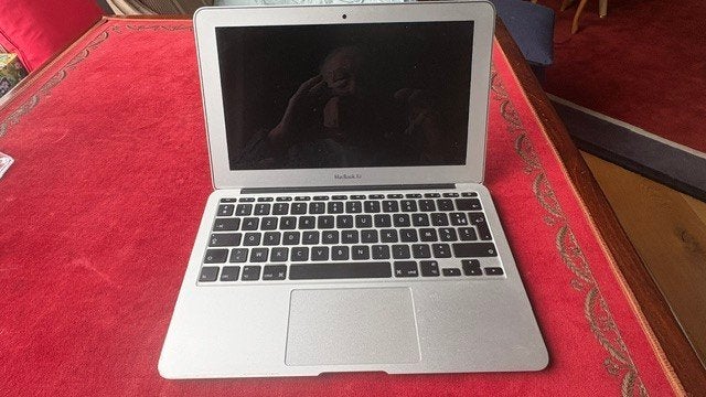 MacBook 11"