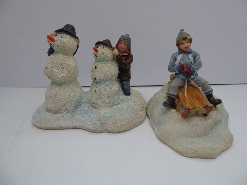 Luville  children having snowfun  603064, Diversen, Kerst, Ophalen of Verzenden, Nieuw