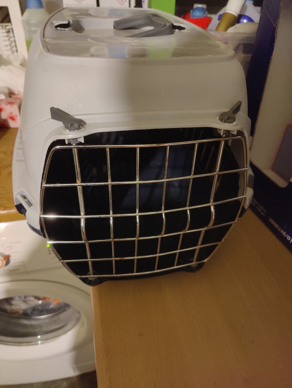 cage de déplacement chat, Enlèvement
