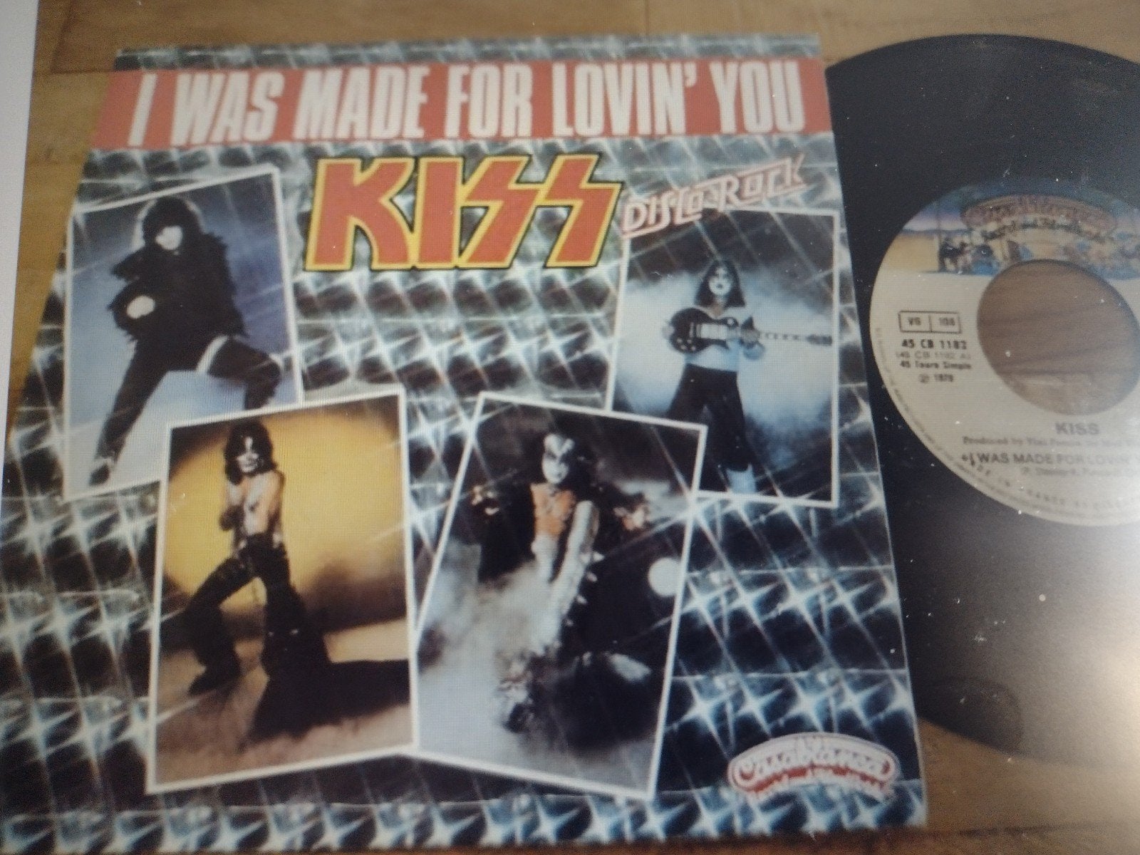 SINGLE: KISS : I WAS MADE FOR LOVIN' YOU (1979), 7 inch, Ophalen of Verzenden, Zo goed als nieuw, Beschermende buitenhoes