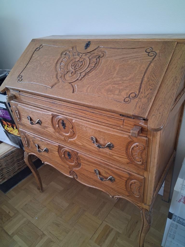Antieke secretaire in goede staat, Ophalen