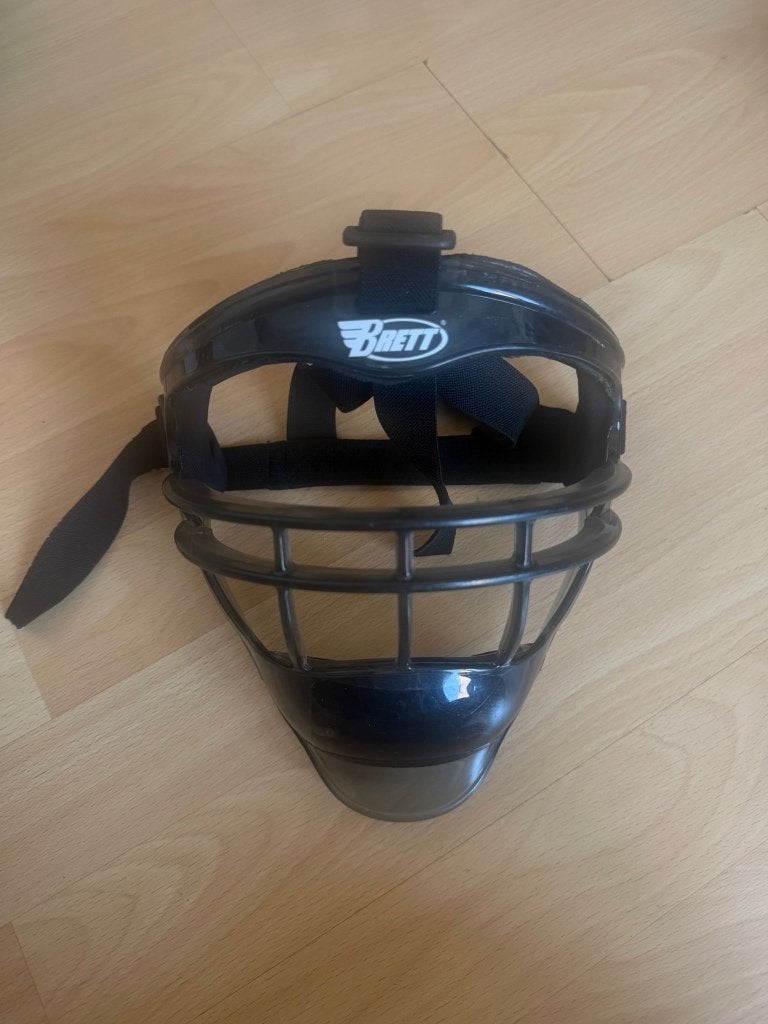 2 verschillende Bescherm maskers softball/baseball, Sport en Fitness, Honkbal en Softbal, Ophalen, Zo goed als nieuw, Softbal