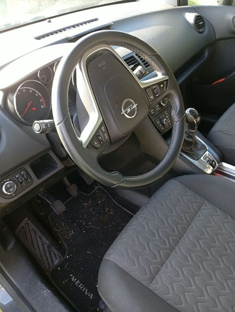 Opel meriva 2014 essence, Autos, Achat, Noir, 5 portes, 5 places