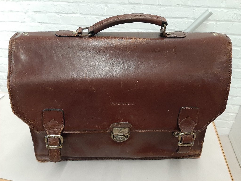 Sacoche en cuir Arthur & Aston, Enlèvement, Utilisé, Cuir, 35 à 45 cm