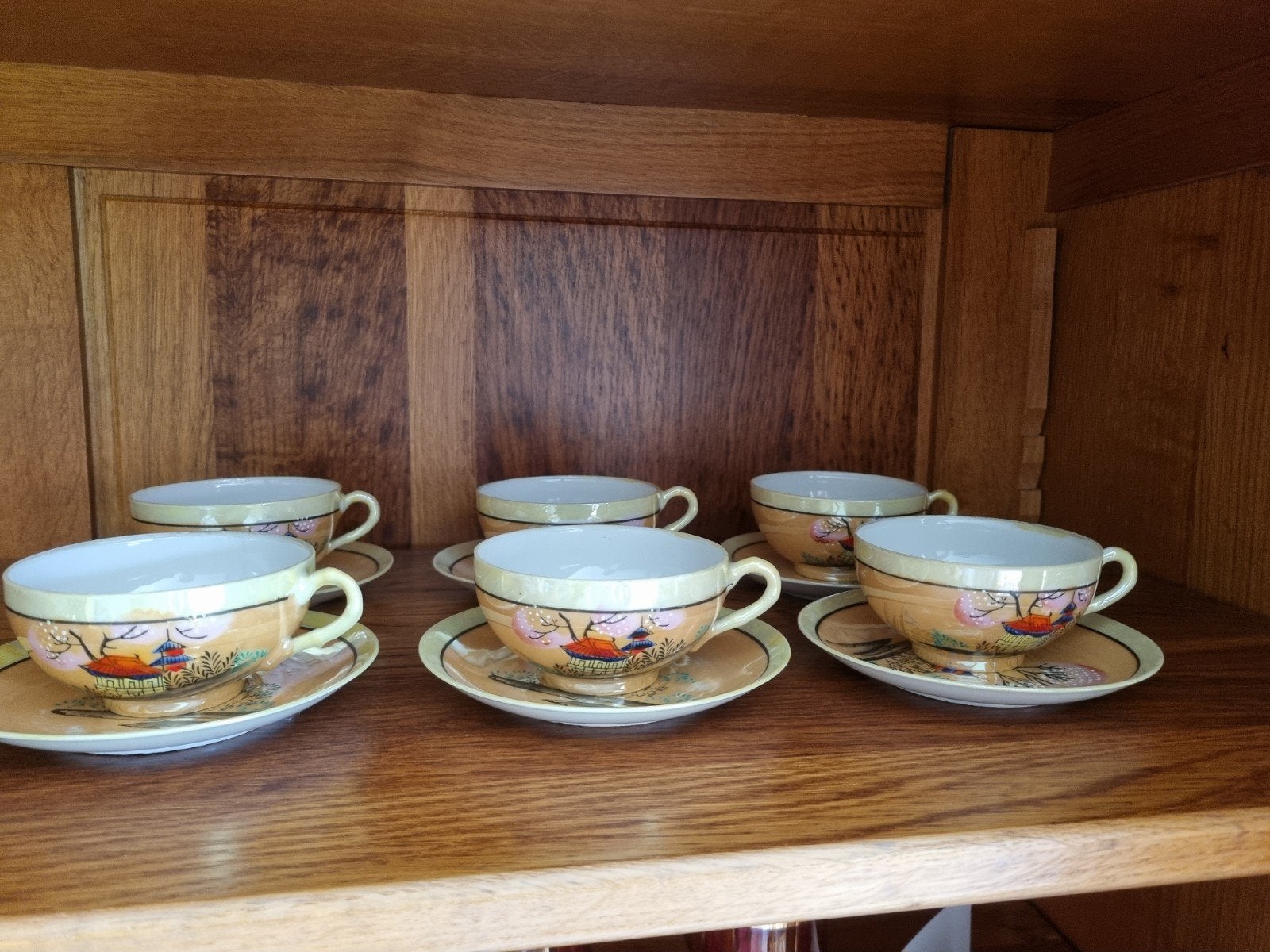 Service à thé japonais Takito Orange Lustreware. Vers 1920, Enlèvement