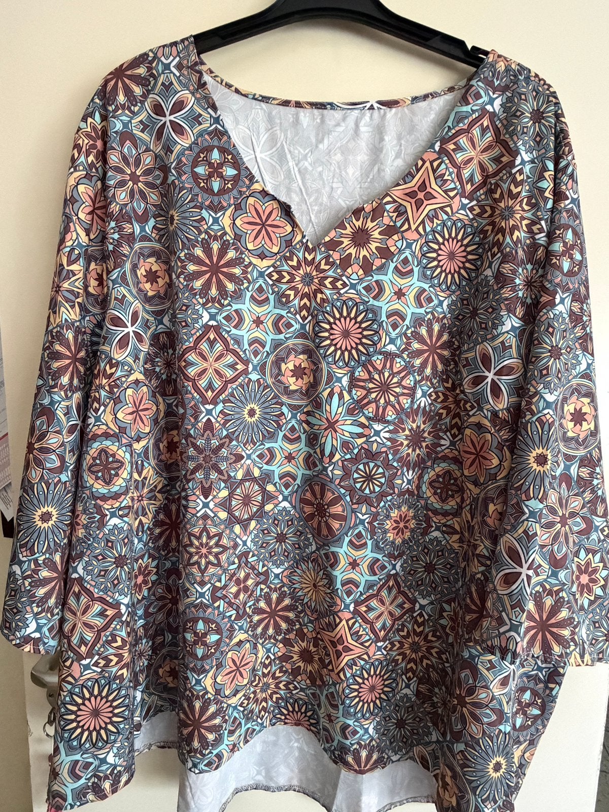 Magnifique tunique / haut fluide imprimé – Taille 8XL, Enlèvement ou Envoi, Comme neuf