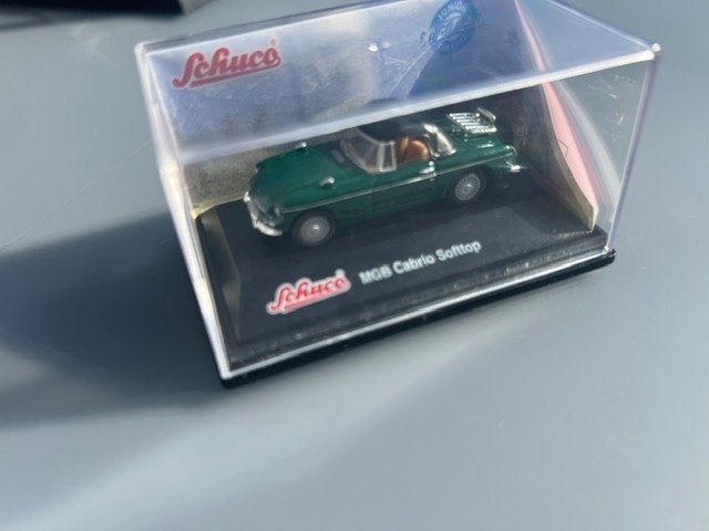 MGB Cabrio, Hobby & Loisirs créatifs, Enlèvement ou Envoi, Neuf, Voiture, Schuco