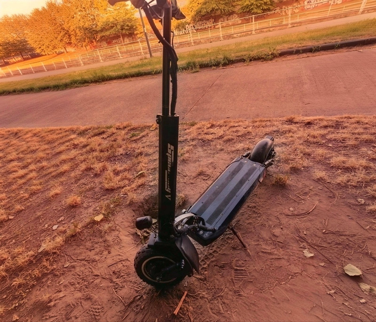Trotinette électrique speedway 5 de chez mini motors, Enlèvement