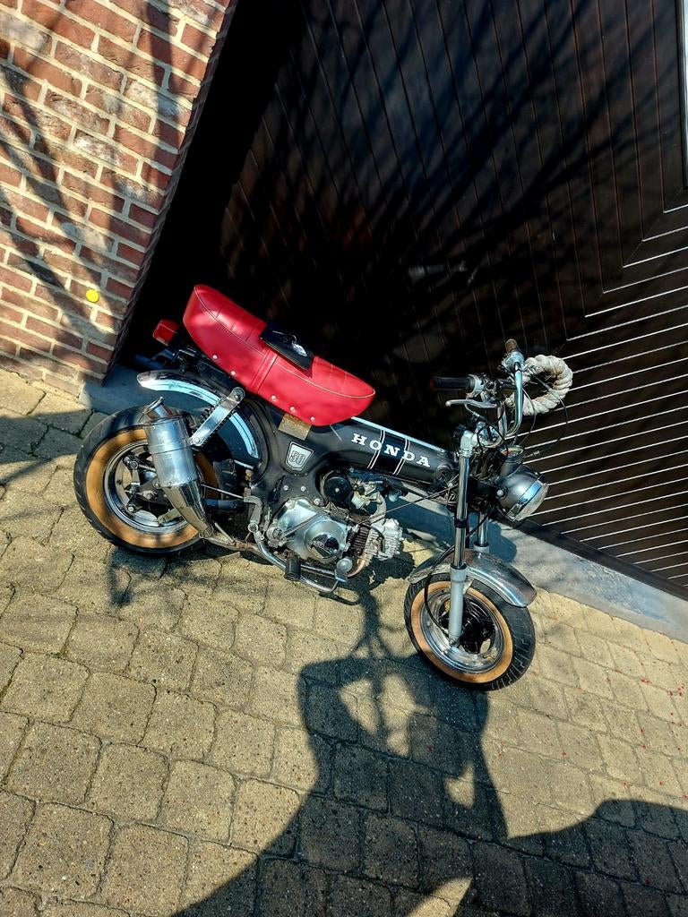 Dax skyteam 50cc: 1e eigenaar met 5000km!! 2008 - B- klasse, Enlèvement ou Envoi