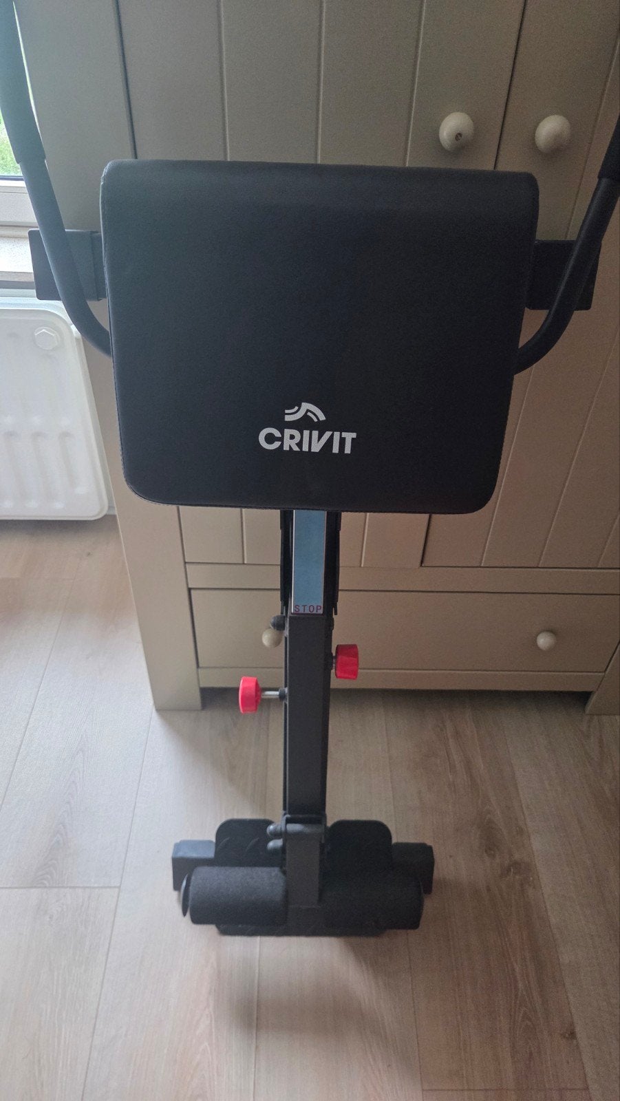 Banc d'abdominaux et lombaires pliable Crivit, Sports & Fitness, Enlèvement, Abdominaux